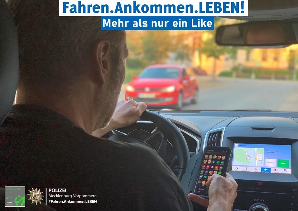 Am Steuer Abgelenkt Diese Tatigkeiten Gefahrden Ihr Leben